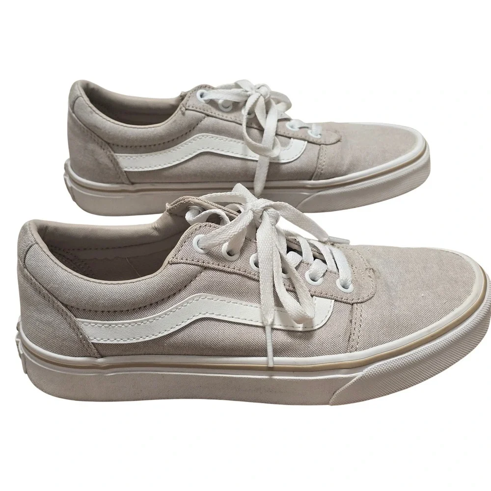 Vans Ward Low Top Tan Canvas Skate Shoes Womens 7.5 Khaki Beige White